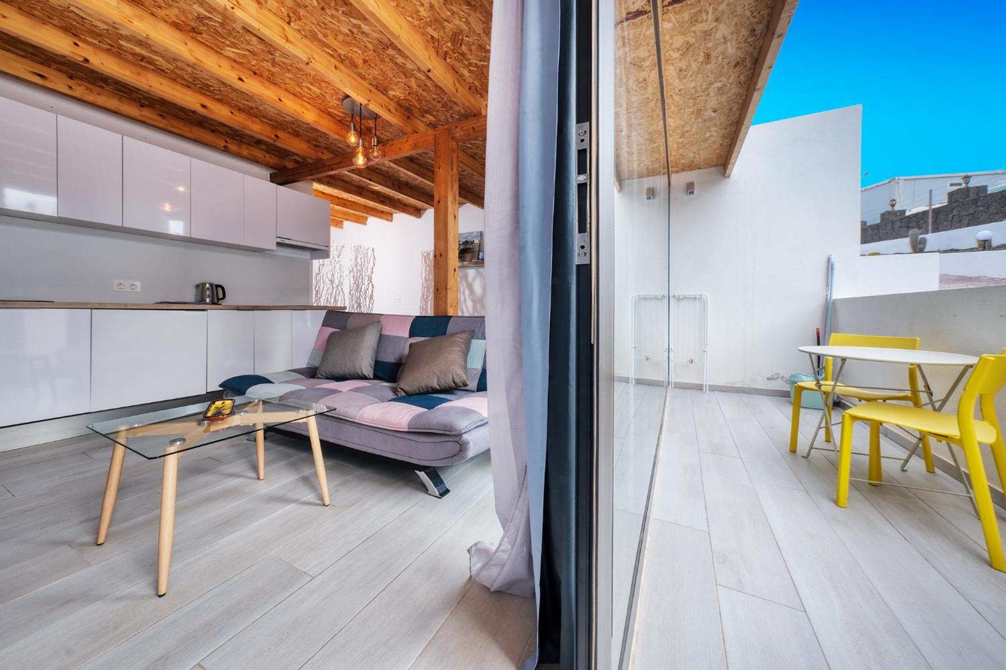 Apartamento Sunset One Lanzarote 티아즈 외부 사진